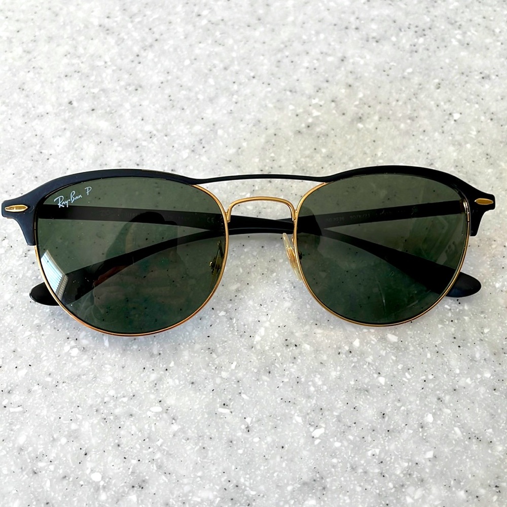 Ray Ban Polarized Sunglasses Black and Gold Like New RB3596